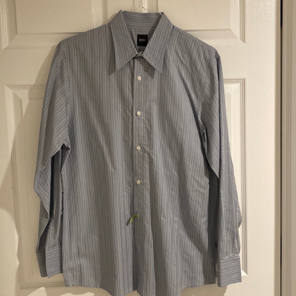Hugo Boss Mens dress shirt size large.